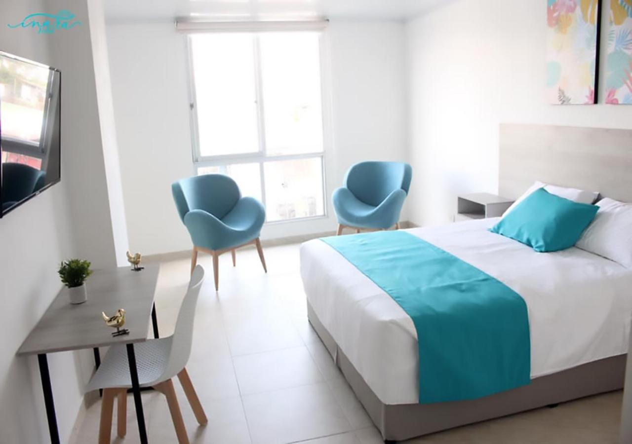 Hotel Inara Жирардо Екстер'єр фото