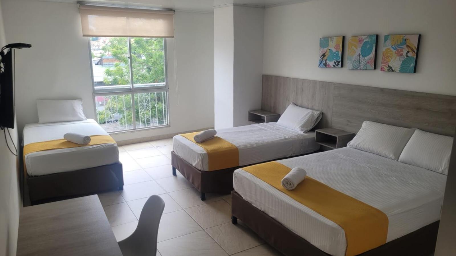 Hotel Inara Жирардо Екстер'єр фото